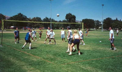 December 2001 - Volleyball